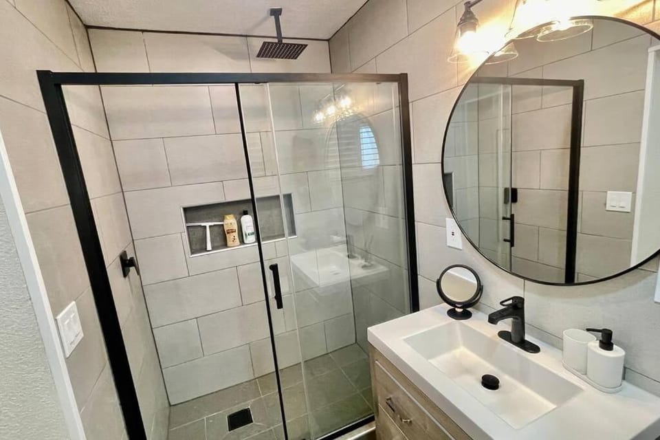 Shower, Bathroom
