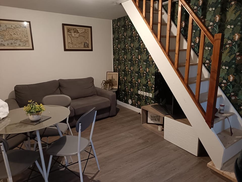 Charmant petit logement House in Bayeux