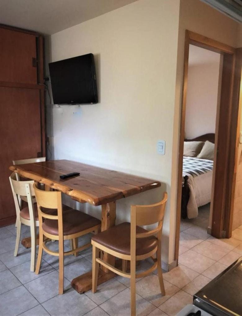 Apart Tronador Con Servicios!! Estacionamiento privado Apartment in San Carlos Bariloche