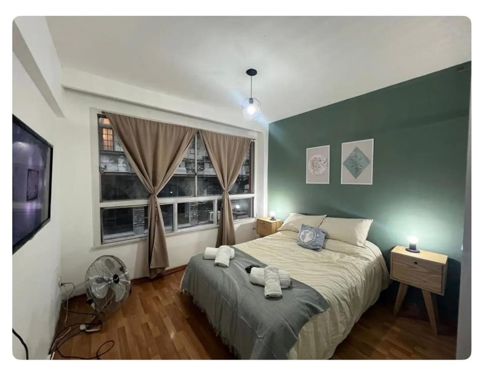 TV and multimedia, Photo of the whole room, Bedroom, towels