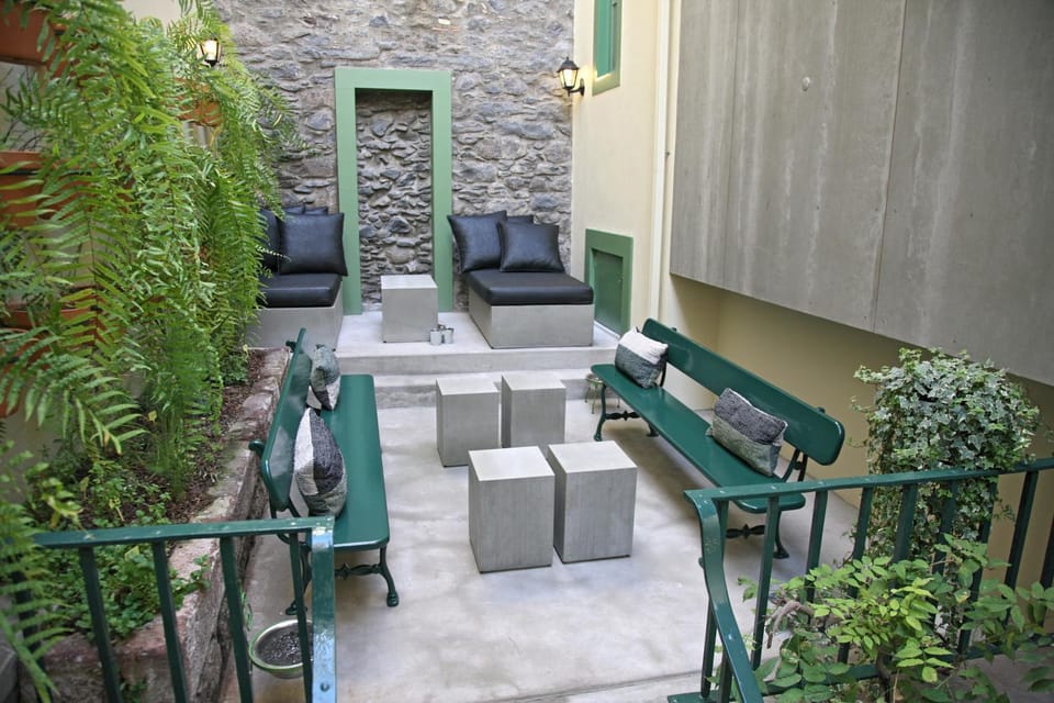 Property building, Garden, Decorative detail