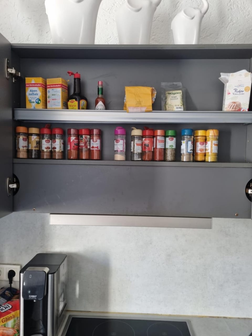 Kitchen or kitchenette, Kitchen or kitchenette