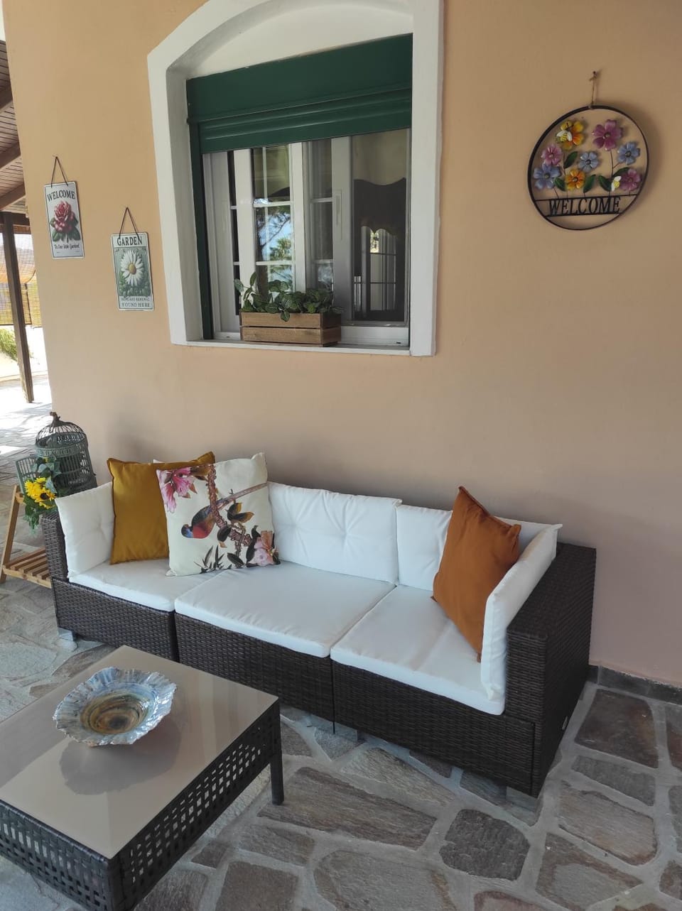 Joanna Studio House in Icaria