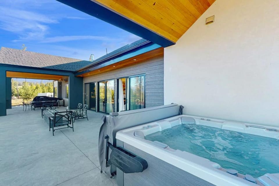 Valley View Retreat | Main House House in Colorado