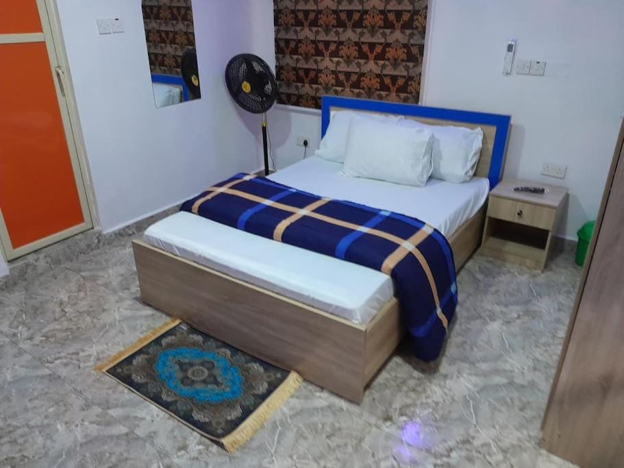 Beautiful 3 bedrooms apartment TV in all rooms Apartment in Lagos