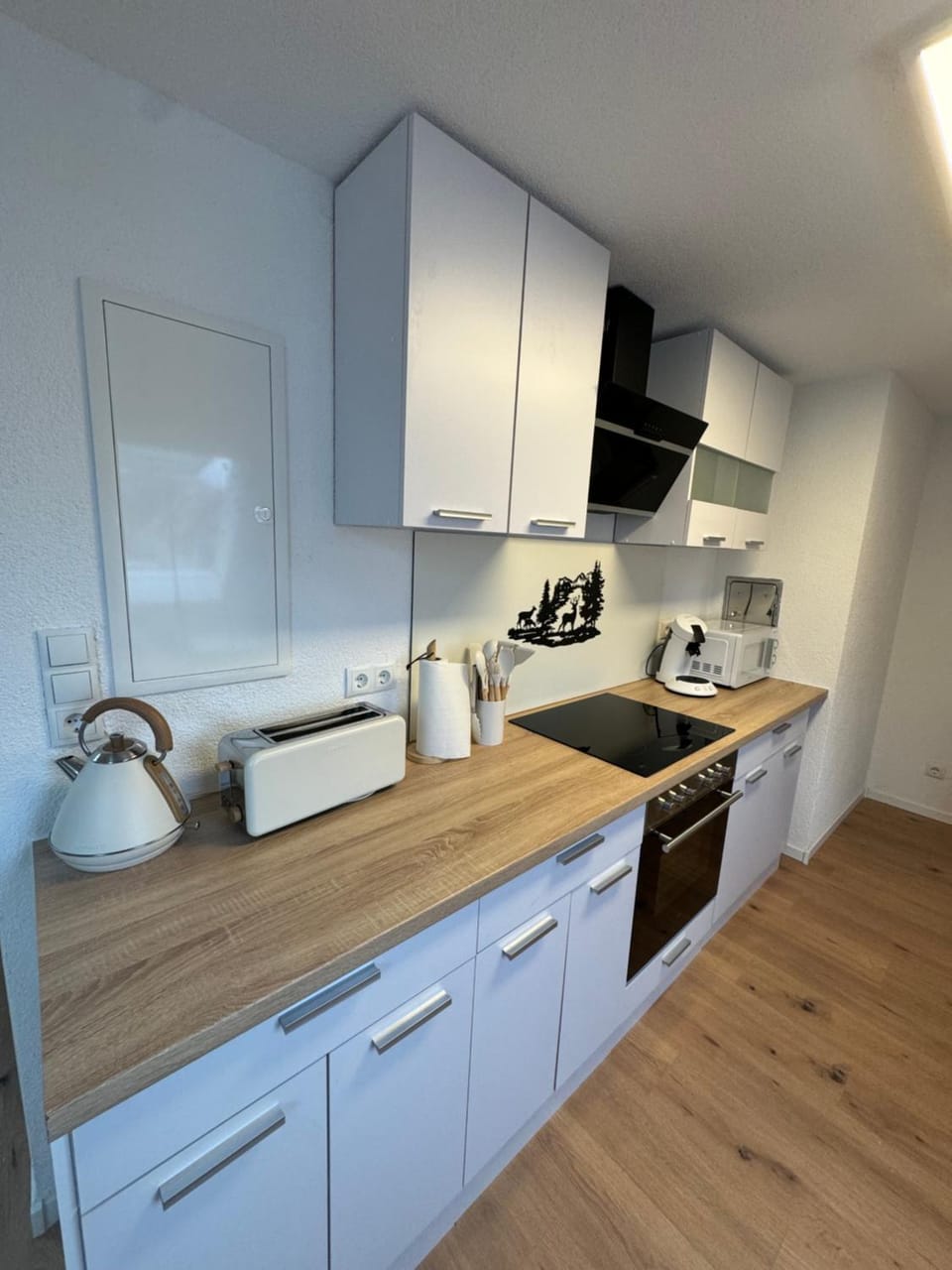 Coffee/tea facilities, Kitchen or kitchenette, stove, toaster, kitchen