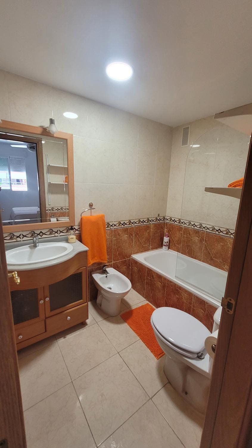 Bathroom, Bath, bidet