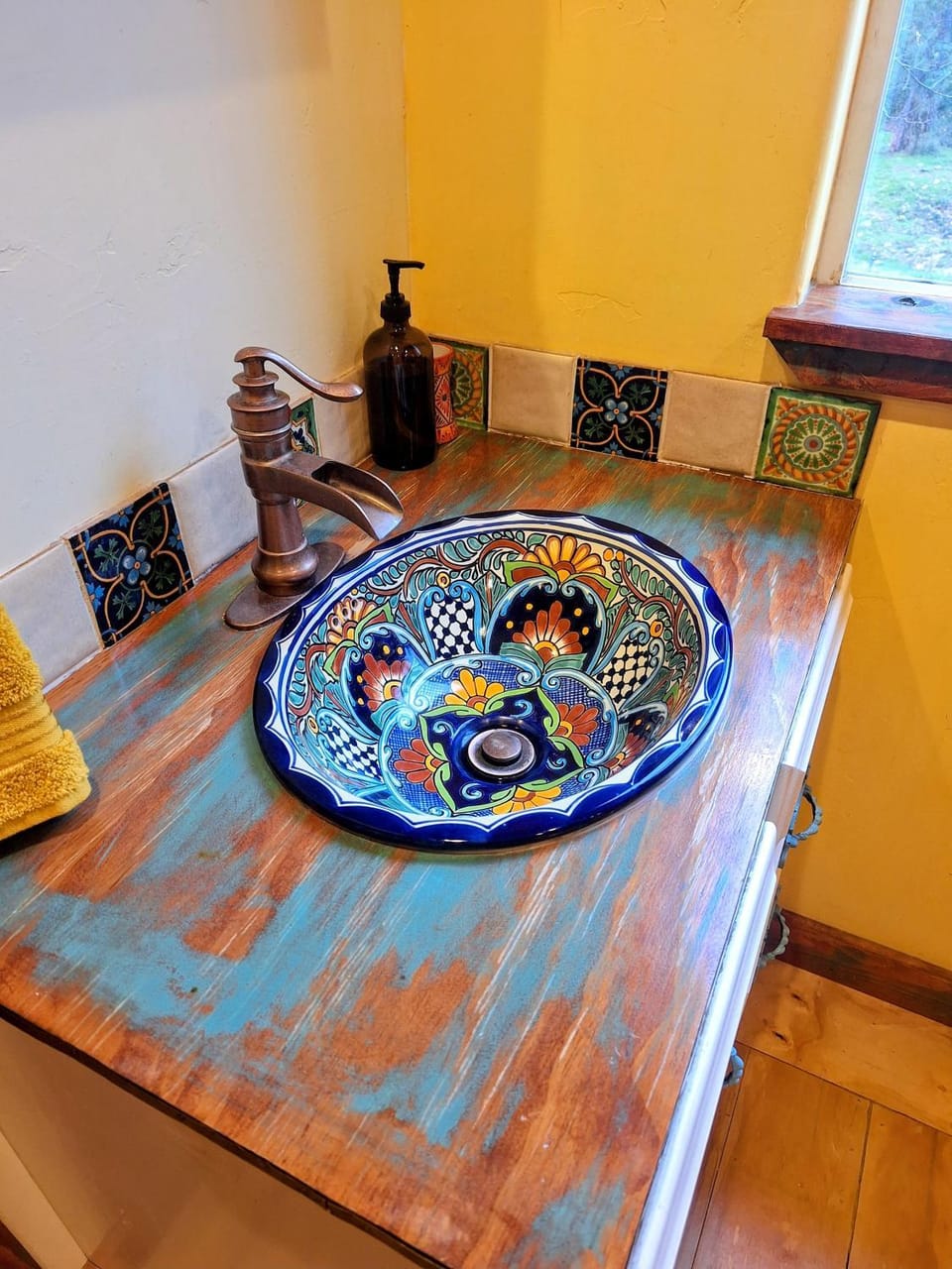 The Gold Heart of Grass Valley House in Grass Valley