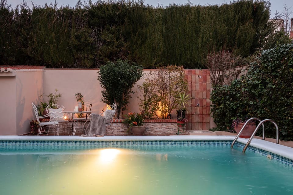 Garden, Swimming pool