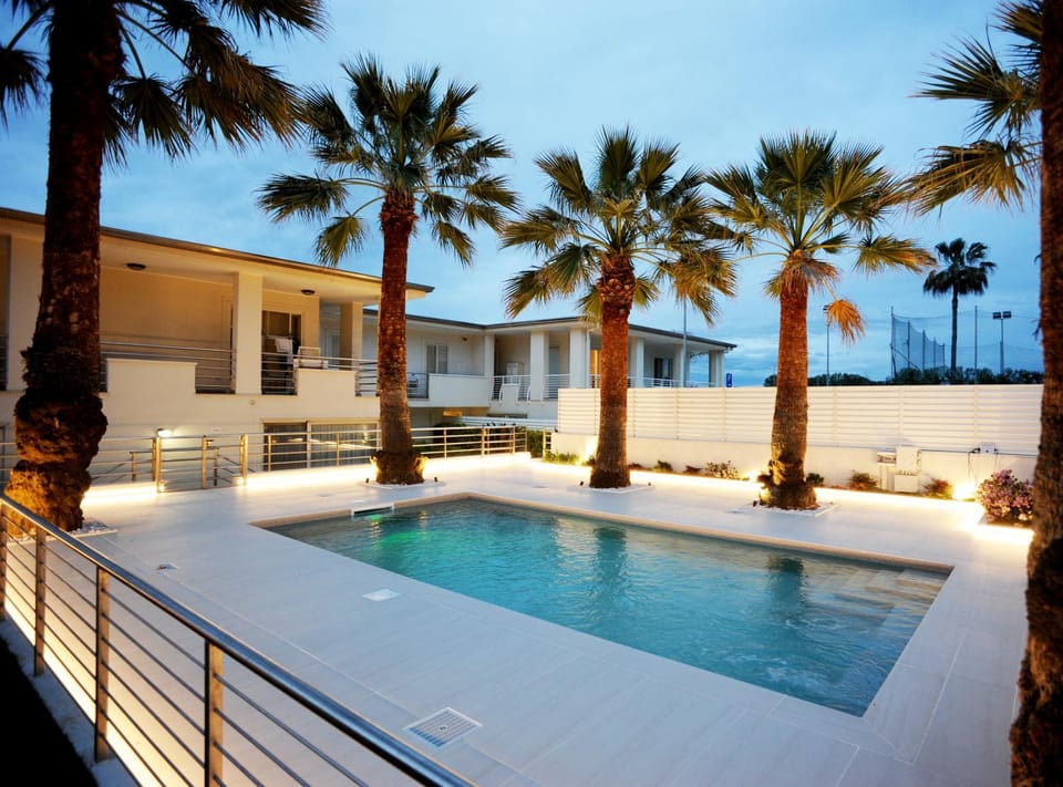 Property building, Swimming pool