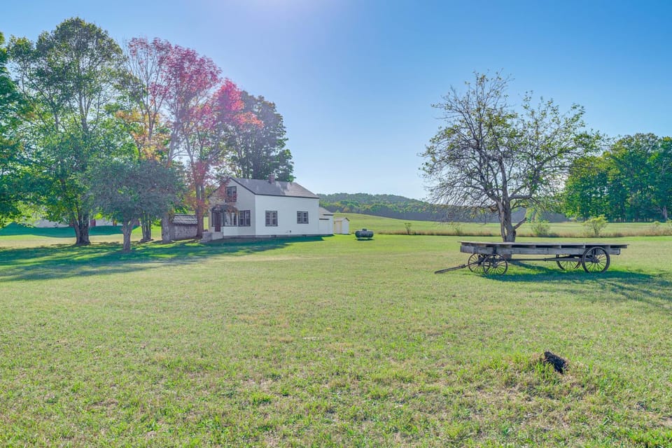 Pellston Farmhouse w/ Snowmobile Trail Access! House in Michigan