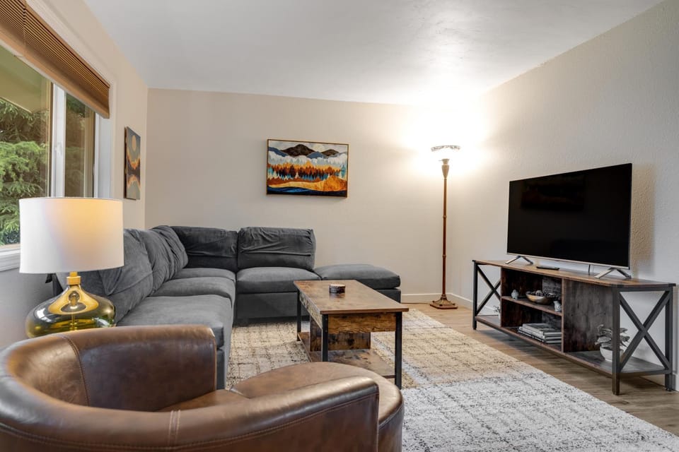 Baycolt McCall - Pet friendly - Near downtown and golf course - Game room - Fenced yard House in McCall