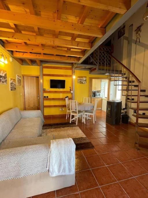 Casa do Arco da Velha House in Portugal