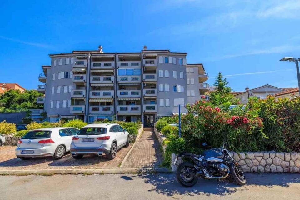 Property building, Summer