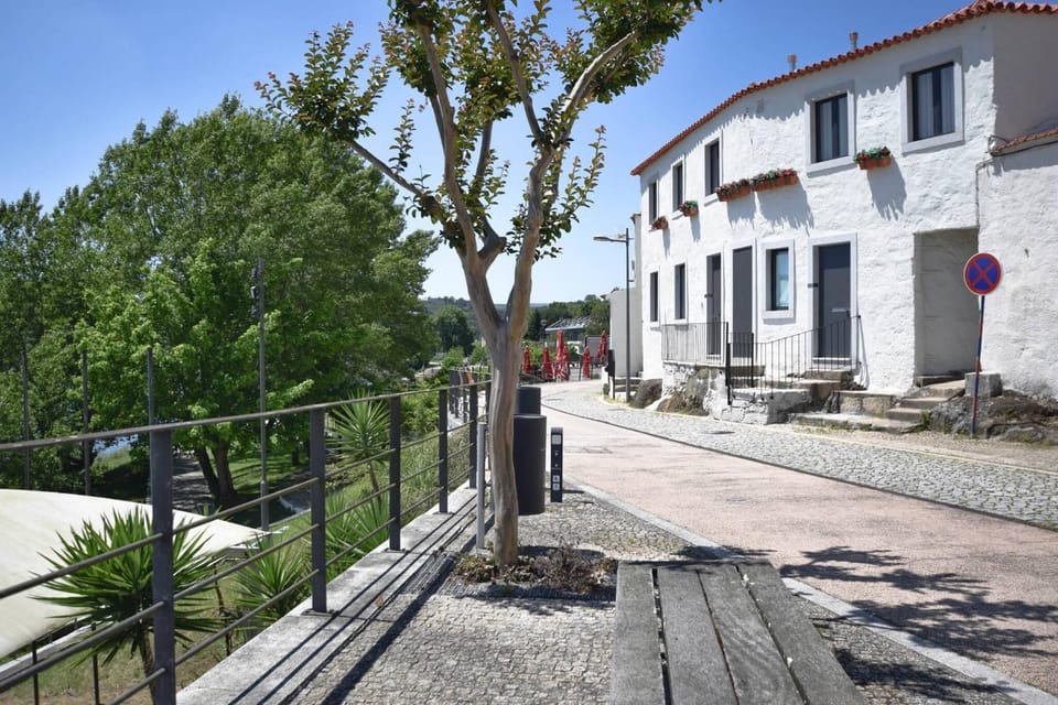 Property building, Facade/entrance, Off site