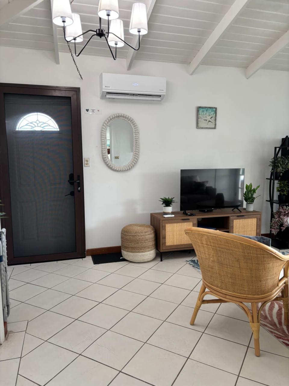 Facade/entrance, Living room