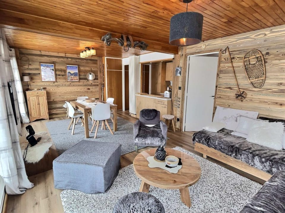 Charmant 2 pièces rénové avec Wifi à Val d'Isère pour 4 personnes - FR-1-411-939 Apartment in Val dIsere