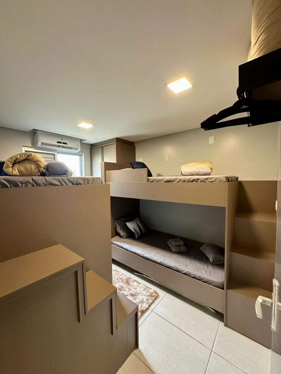 Bed, Photo of the whole room, Bedroom, bunk bed