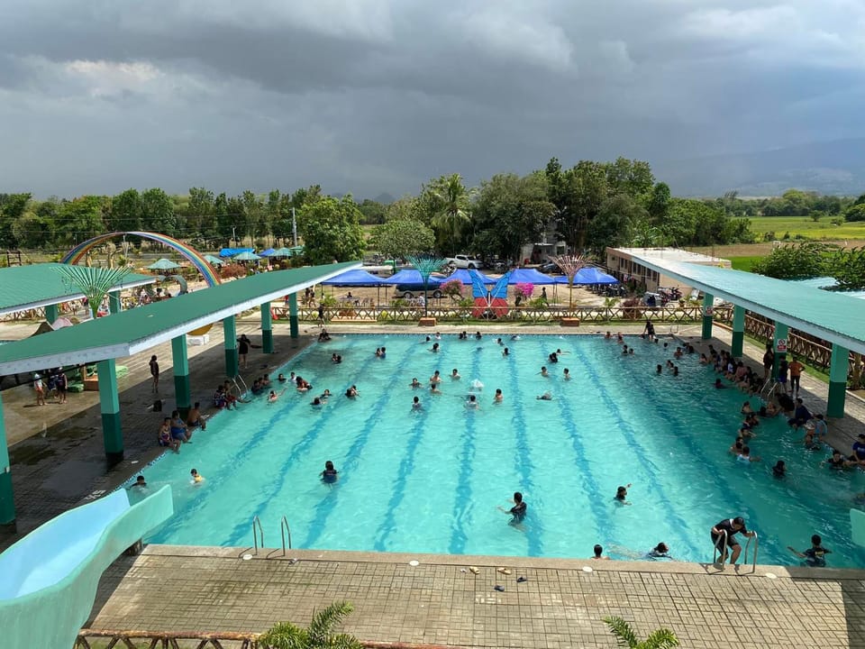 IZZY RIVERFRON RESORt Hotel in Ilocos Region