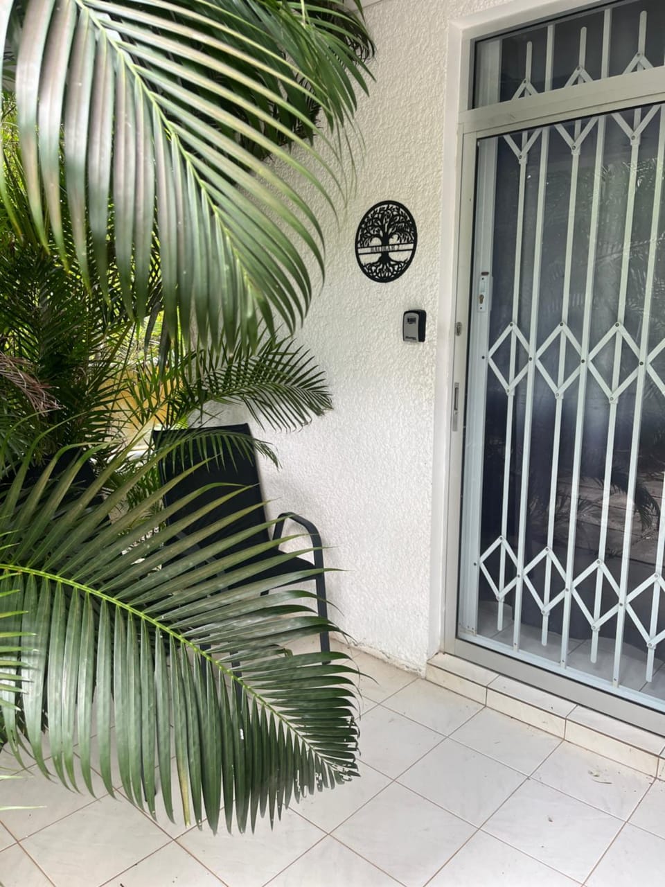 Patio, Facade/entrance