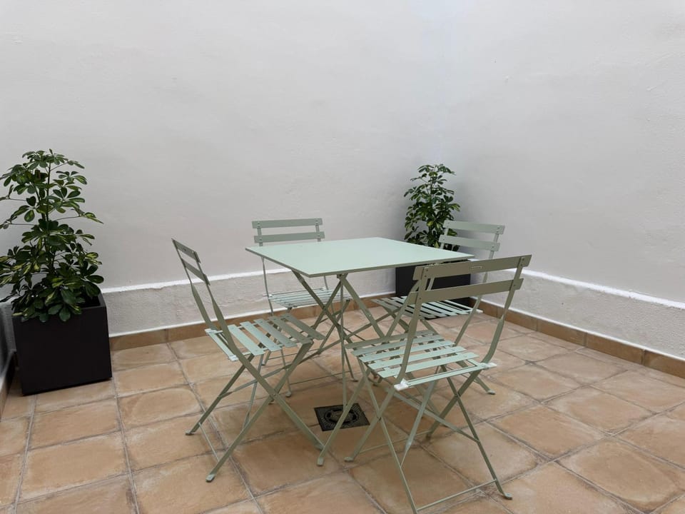 Patio, Balcony/Terrace