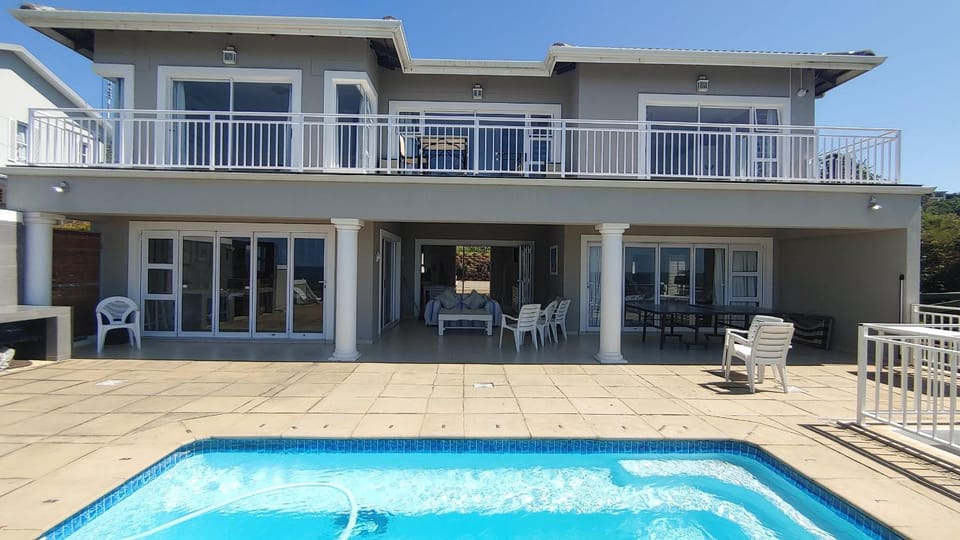 Property building, Patio, Balcony/Terrace, Pool view, Swimming pool