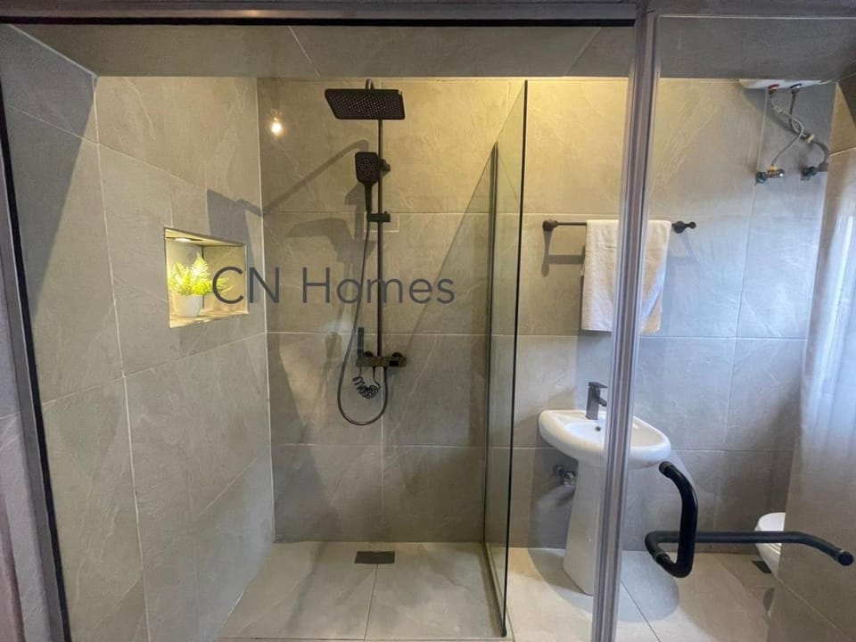 Stylish and Comfy 2 BR Apartment - Perfect for Families with PS5 Apartment hotel in Lagos