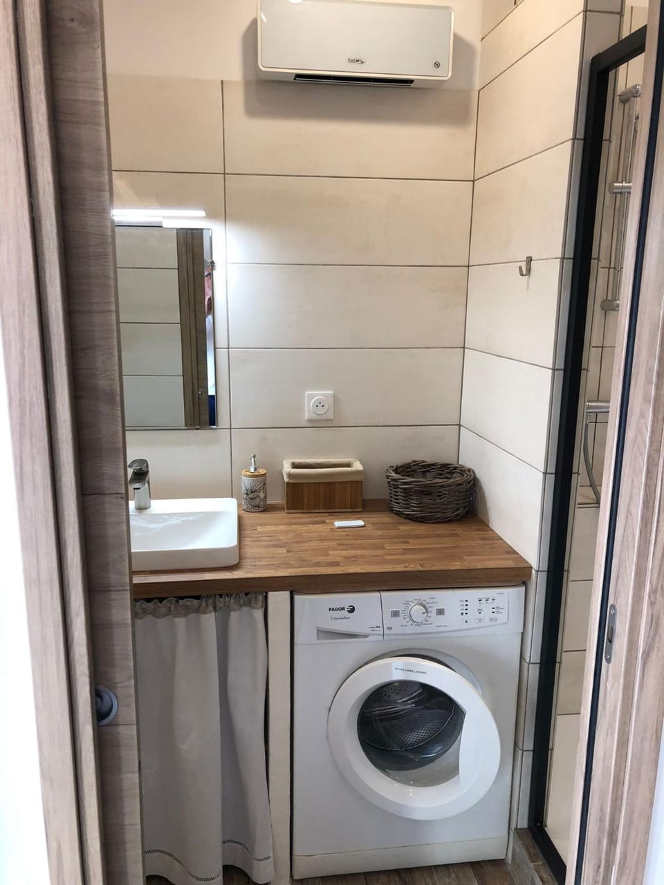 Le Grenadier Apartment in Occitanie
