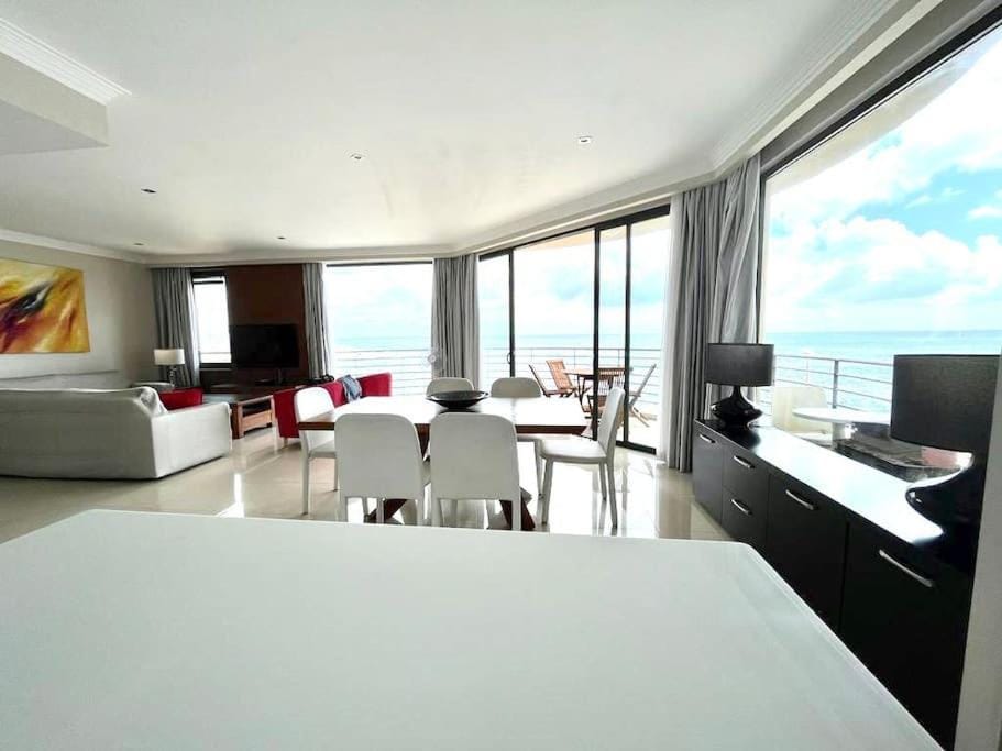 Spectacular 3BR Apt in Sliema Apartment in Sliema