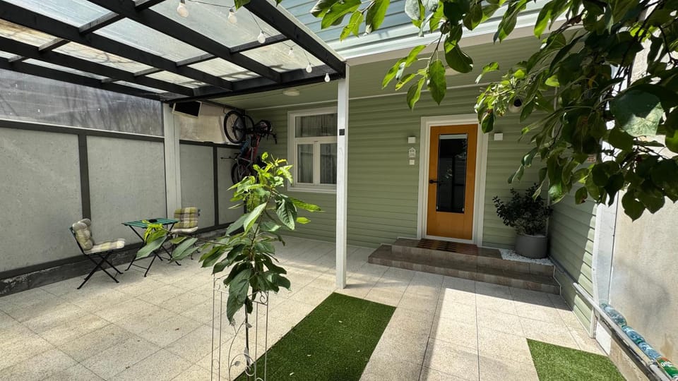 Property building, Patio, Garden