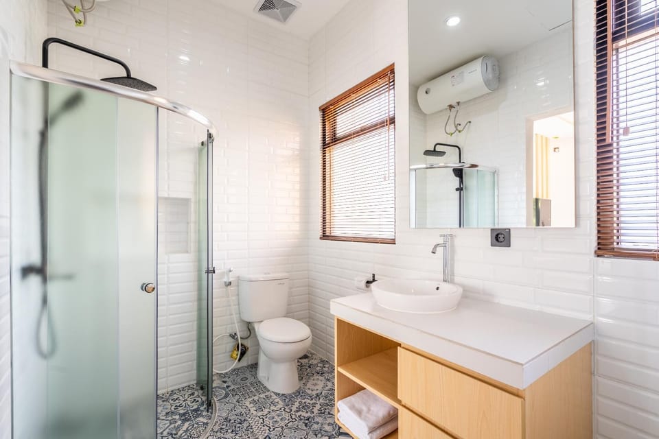 Shower, Bathroom