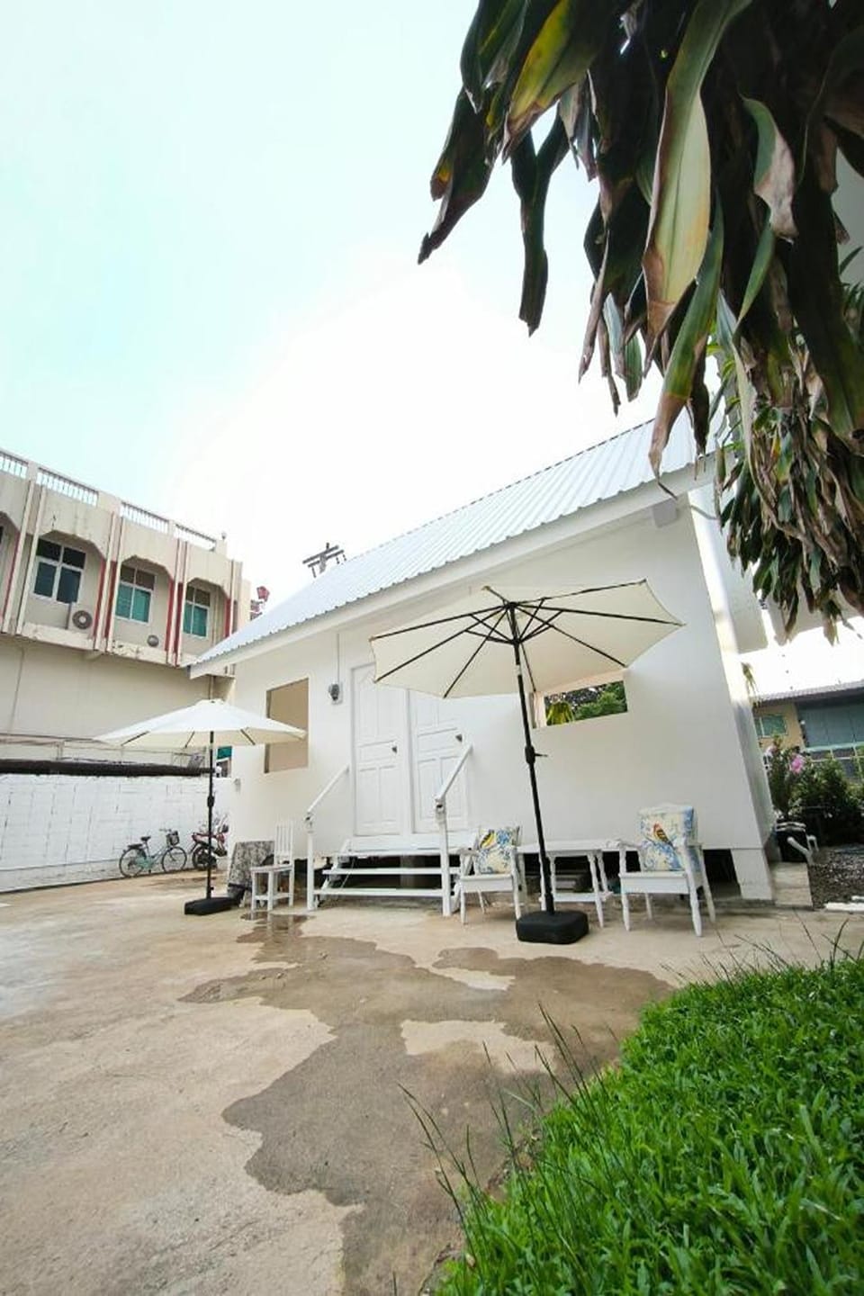 Property building, Patio