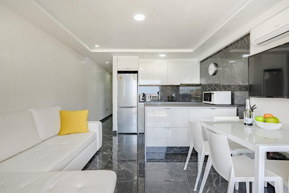 Luxury Copacabana Apartment in Costa Adeje