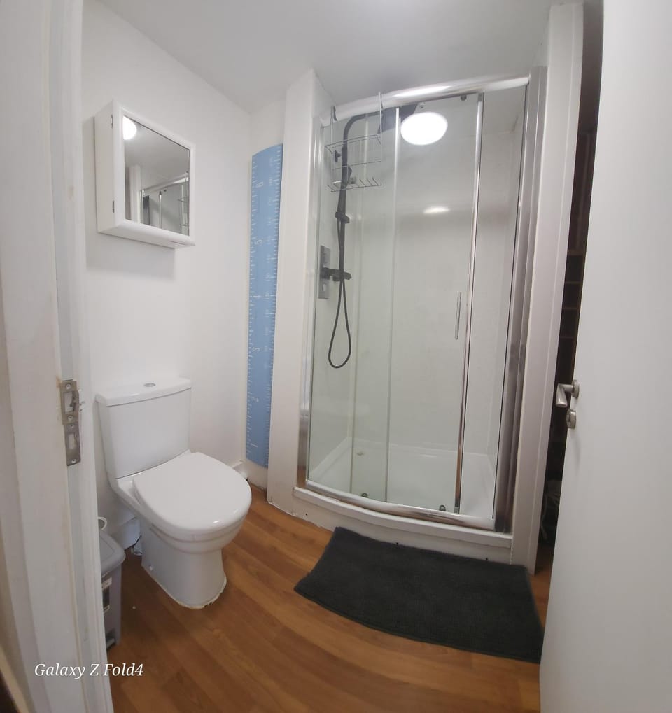 Flat 2 Douglas Head Road Apartment in Douglas