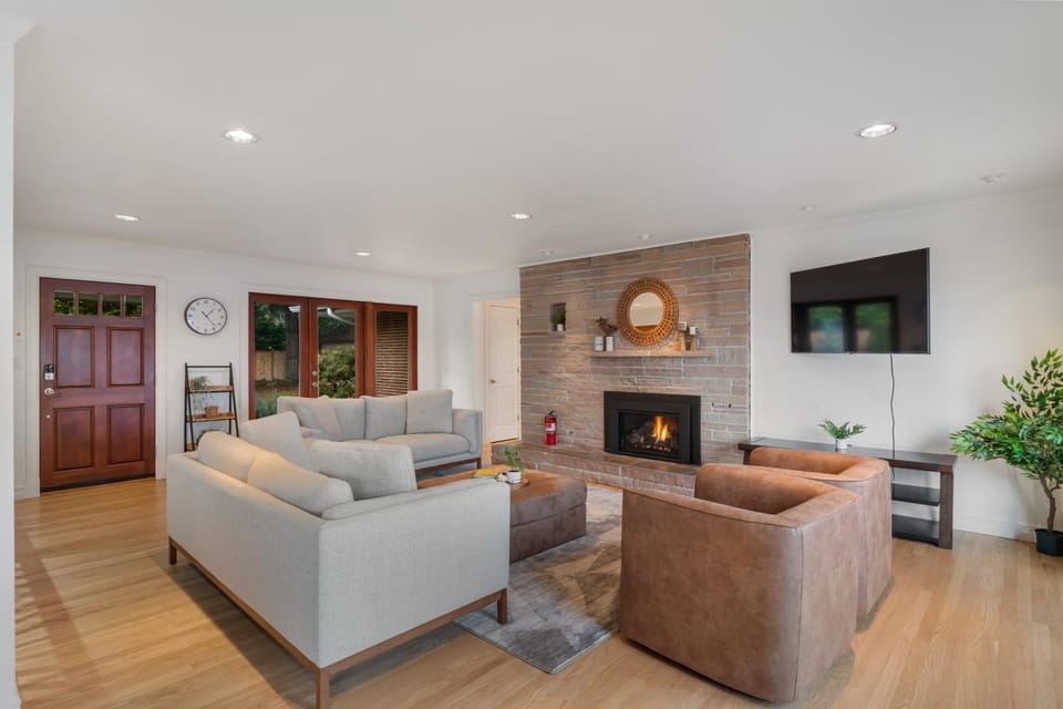 TV and multimedia, Living room