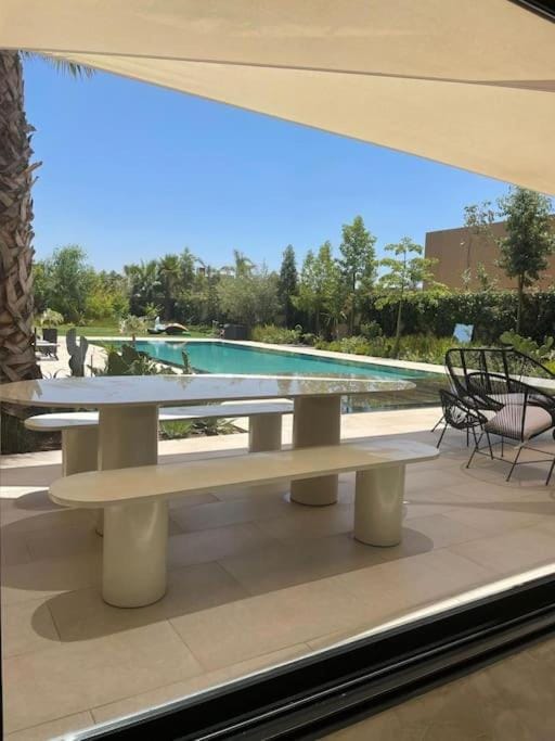 Garden, Balcony/Terrace, Swimming pool