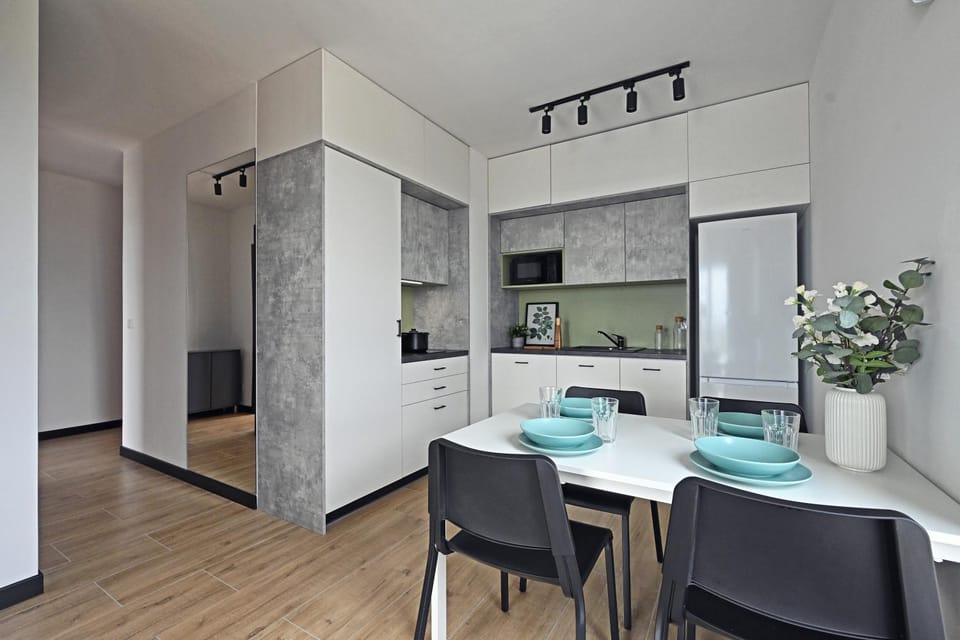 Kitchen or kitchenette, Dining area, oven, pet friendly, stove