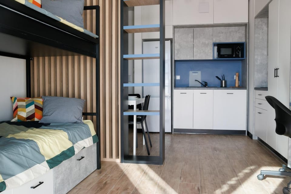 Bed, Kitchen or kitchenette, Living room, Photo of the whole room, Seating area, Bedroom, bunk bed