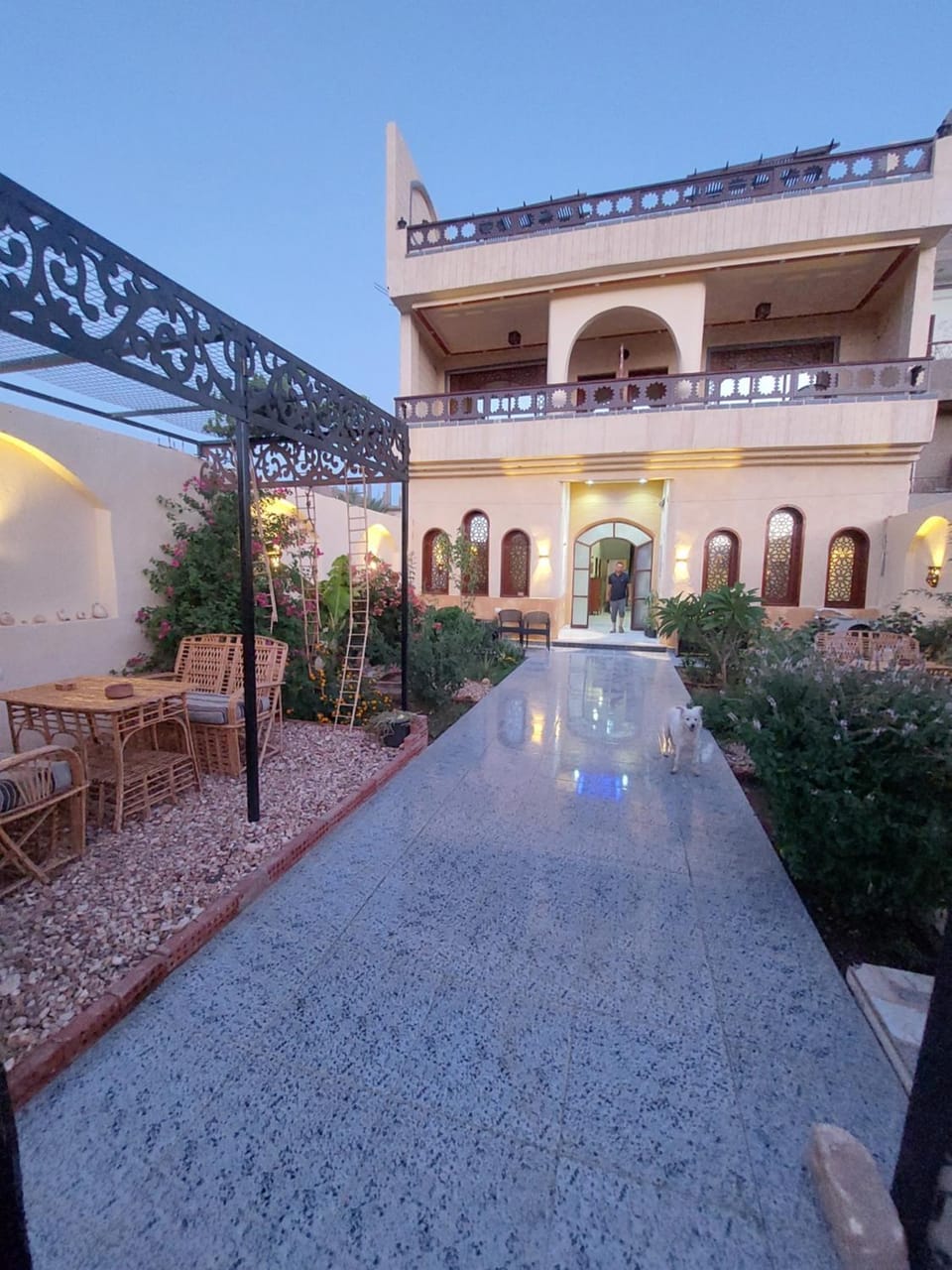 Property building, Garden
