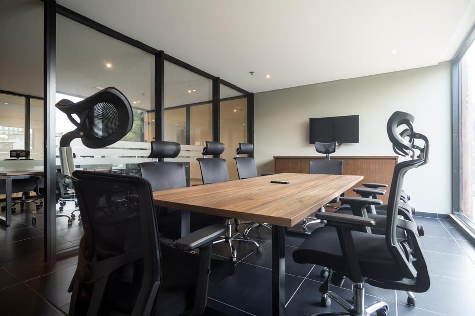 Meeting/conference room
