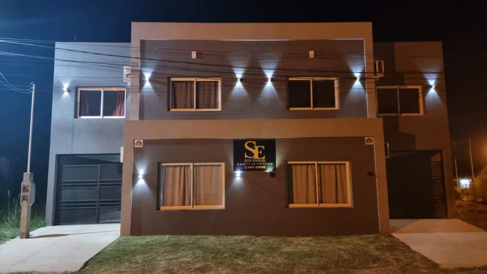 Complejo San Emilio Apartment hotel in Entre Ríos Province, Argentina