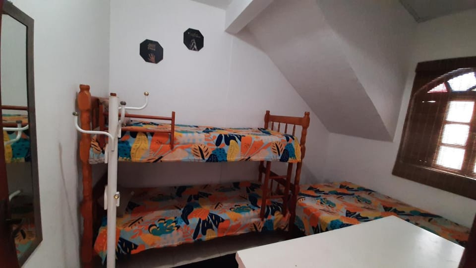 Bed, Bedroom, bunk bed
