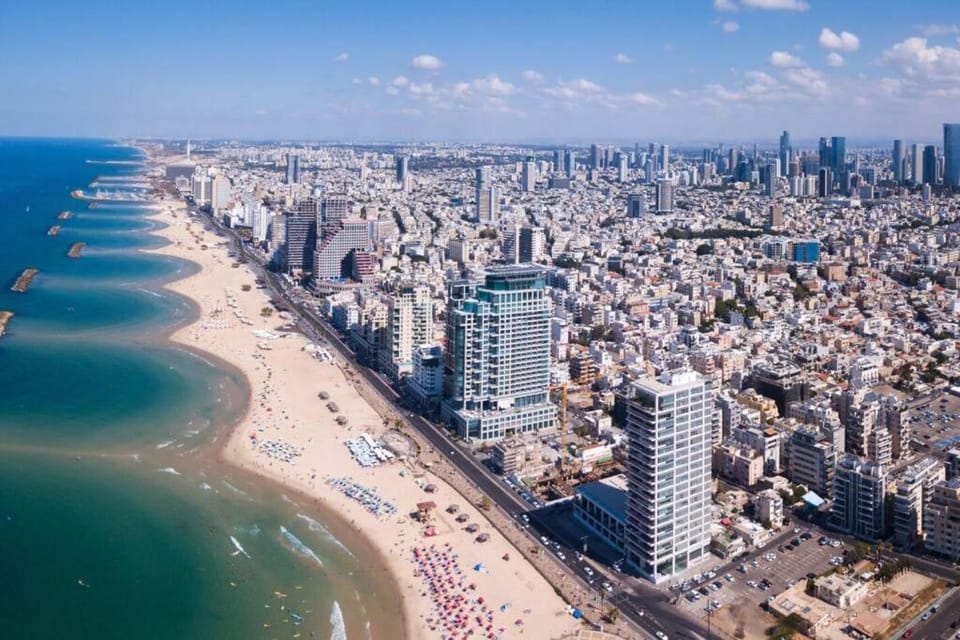 Luxury 2BD Beach Apartment 19 Apartment in Tel Aviv-Yafo