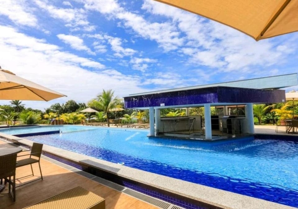 Pool view, Swimming pool, sunbed