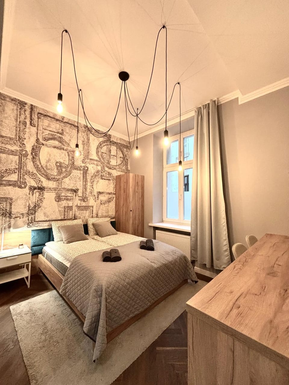 Communal lounge/ TV room, Living room, Seating area, Bedroom