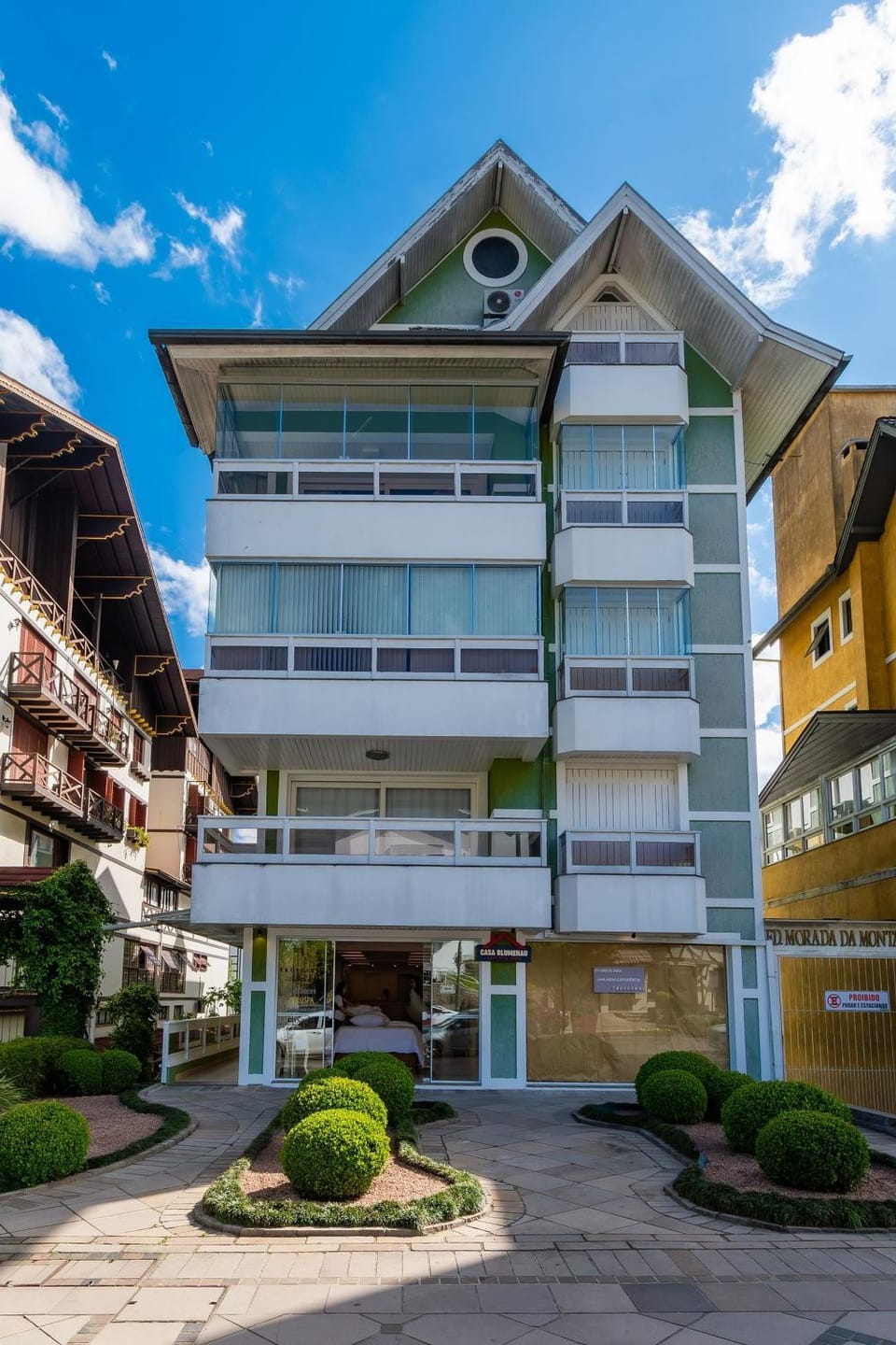 Rosa Edifício Morada da Montanha Apartment in Gramado