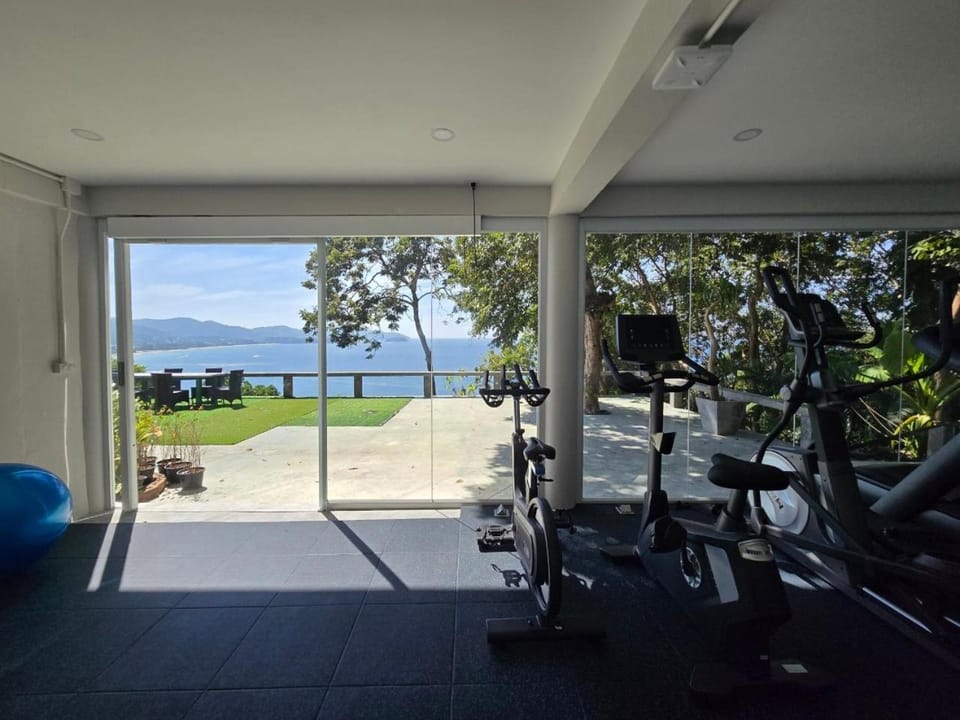 View (from property/room), Fitness centre/facilities