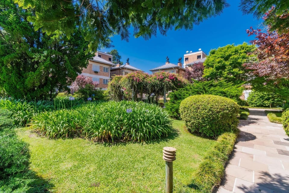 Rosa Edifício Firenze Apartment in Canela