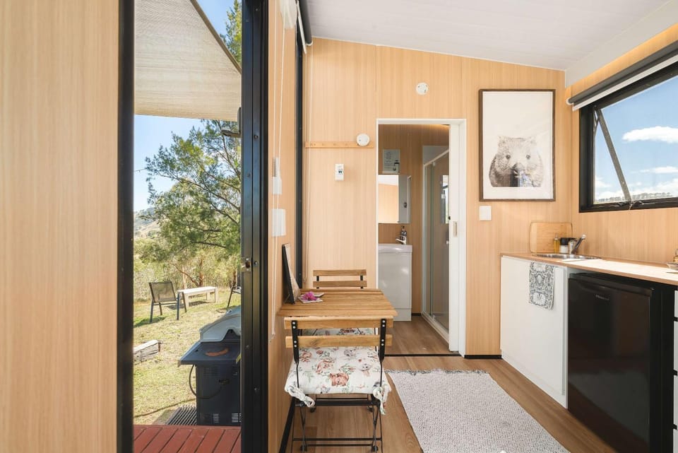 Kanimbla Sunsets by Tiny Away House in Kanimbla