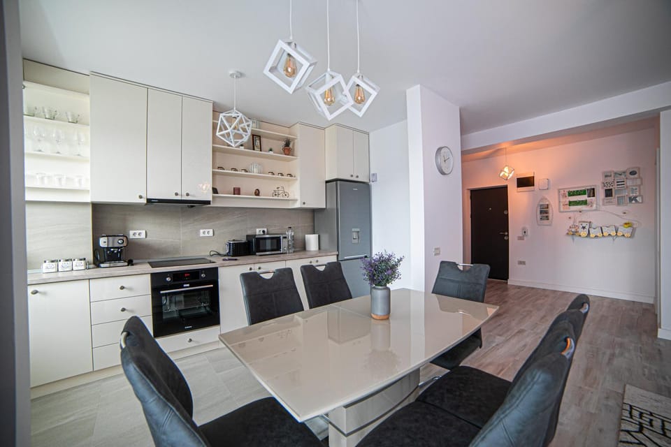 Arinis View Apartment in Romania